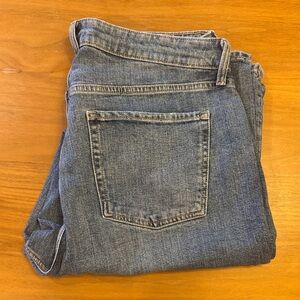 Old Navy Women’s Extra High Rise Straight Legged Medium Wash Jeans